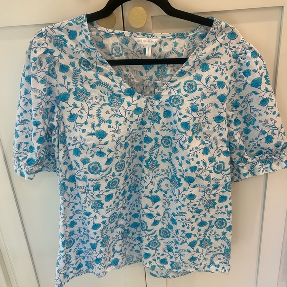 Draper James Blue and White Floral Blouse 100% cotton!medium excellent condition - Picture 1 of 5